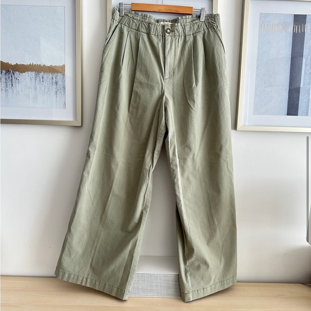 LOFT Wide Leg Pants in Light Gray - Picture 2 of 7